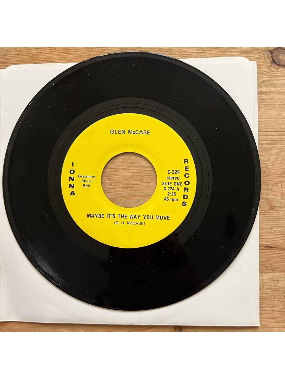 Glen McCabe -Maybe it's the Way you Move/Even in your Darkest Hour 45rpm VG+ R16